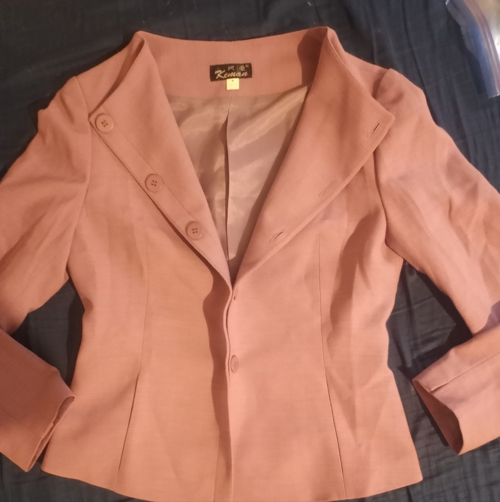 Keman Pink Tailored Blazer with Notched Lapels